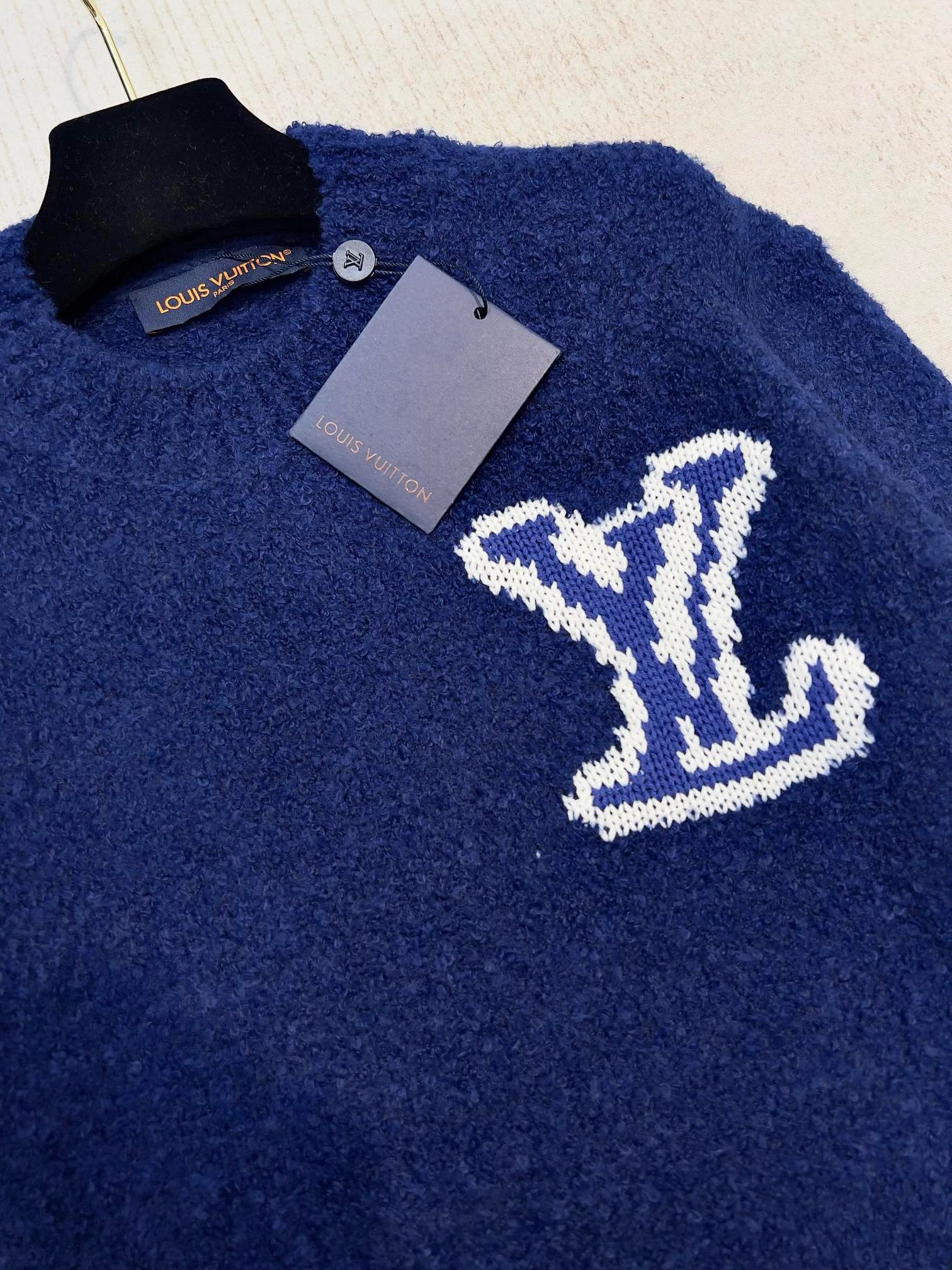 wool knitted sweater 9