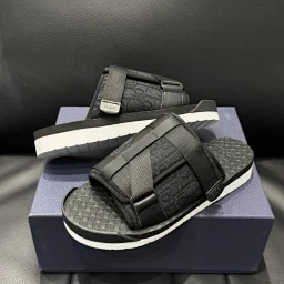 thumbnail for D Oblique Slippers -