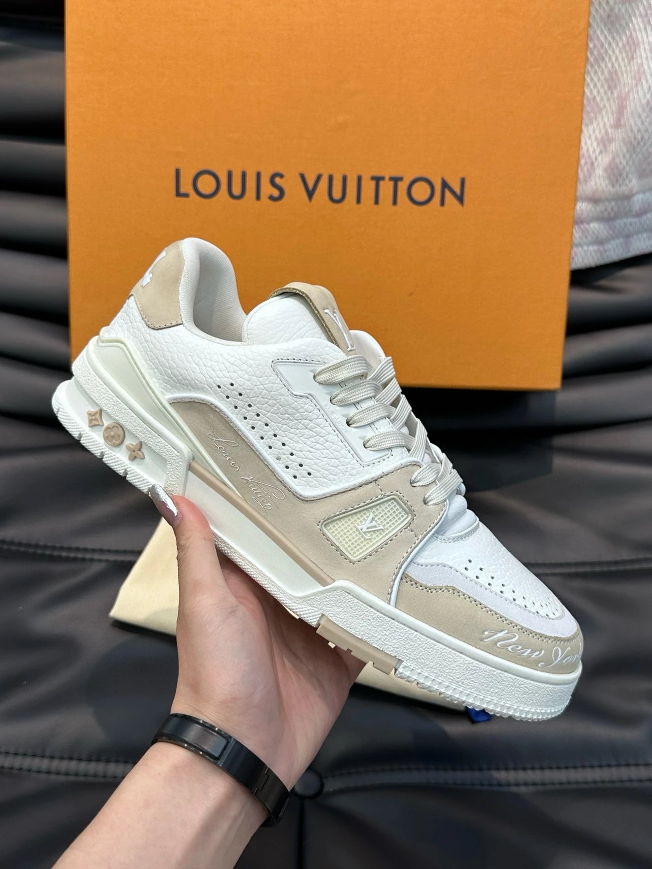 TRAINER 2023SSUNISEX 4