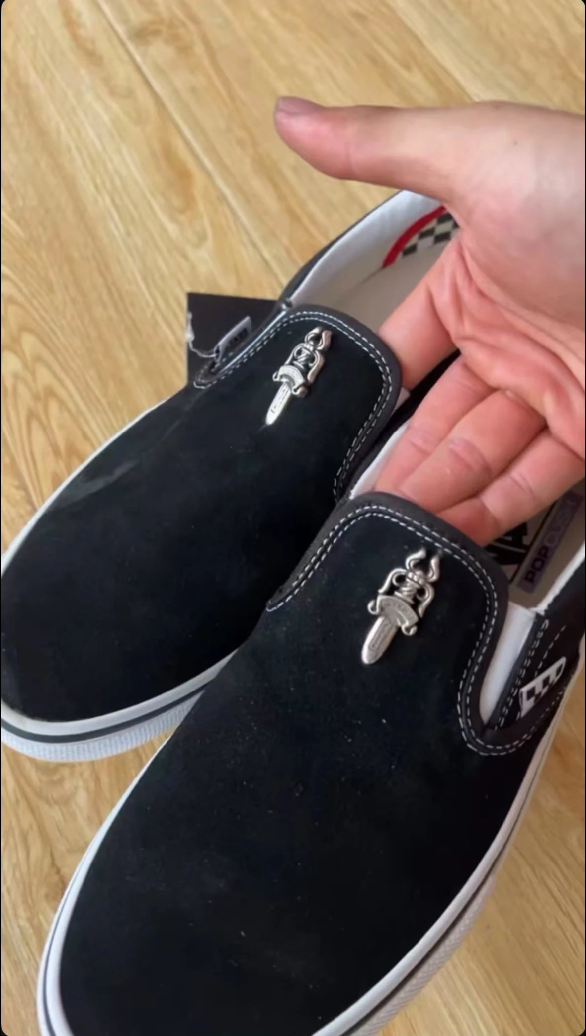 C. H Chrome Hearts Vans Custom Remake One Step Kick Wans CH Chrome Hearts Vans Chrome Hearts Sword Scout Flower