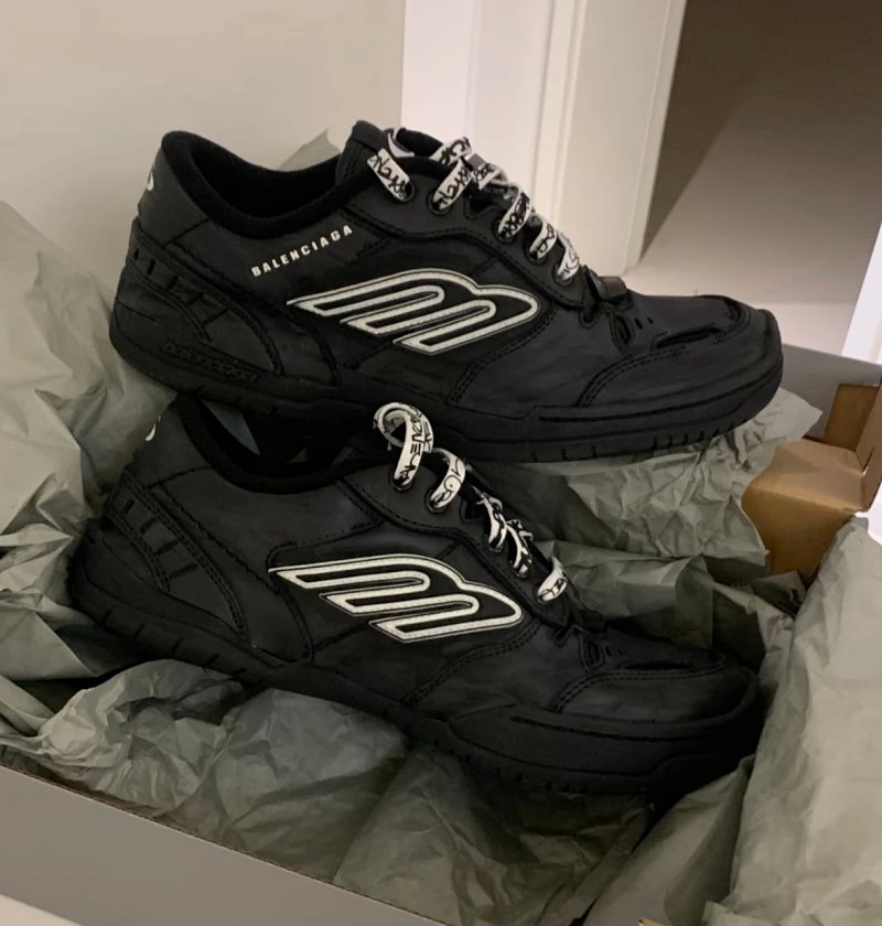 Balenciaga Blcg Hamptons