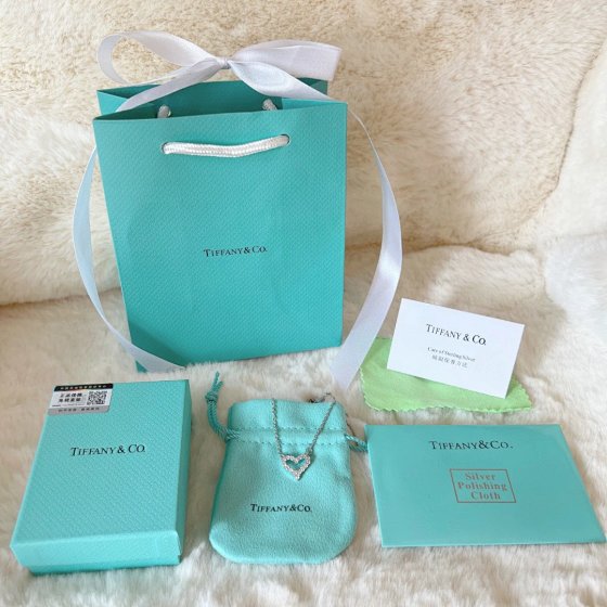diamond necklace