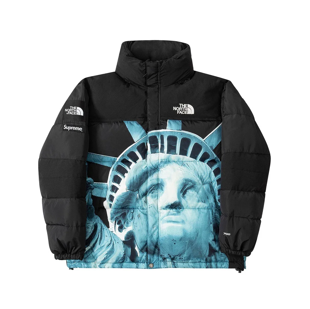 お手軽価格で贈りやすい くったさん専用THE NORTH FACE x Supreme 自由