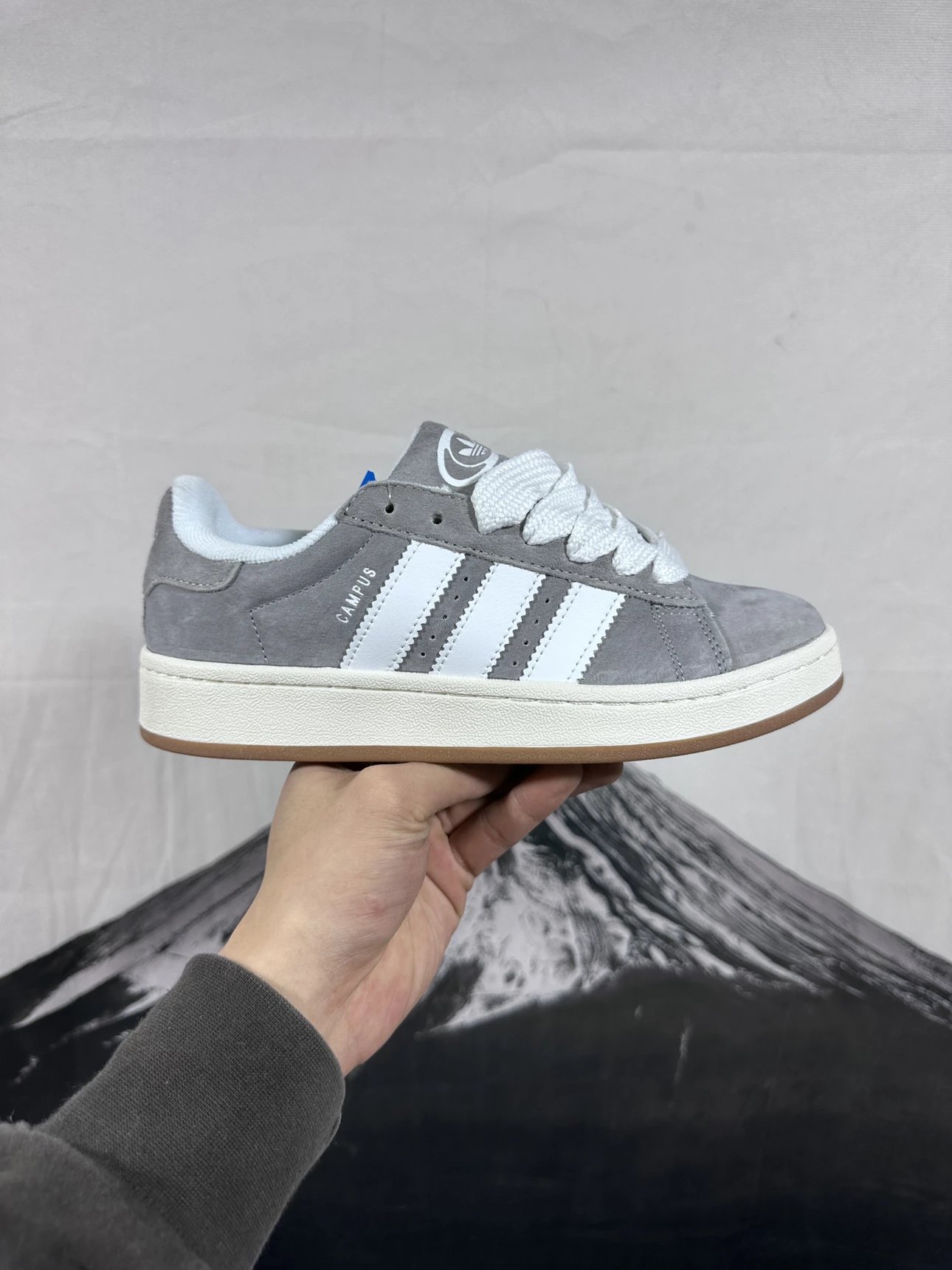 【 In stock supply of fully painted pig eight velvet 】 Super genuine painted leather with heavy and thick sole texture, AD Campus 00s bread shoes, small bread academy series, classic retro low top versatile casual sports board shoes, bread shoes, gray rubber