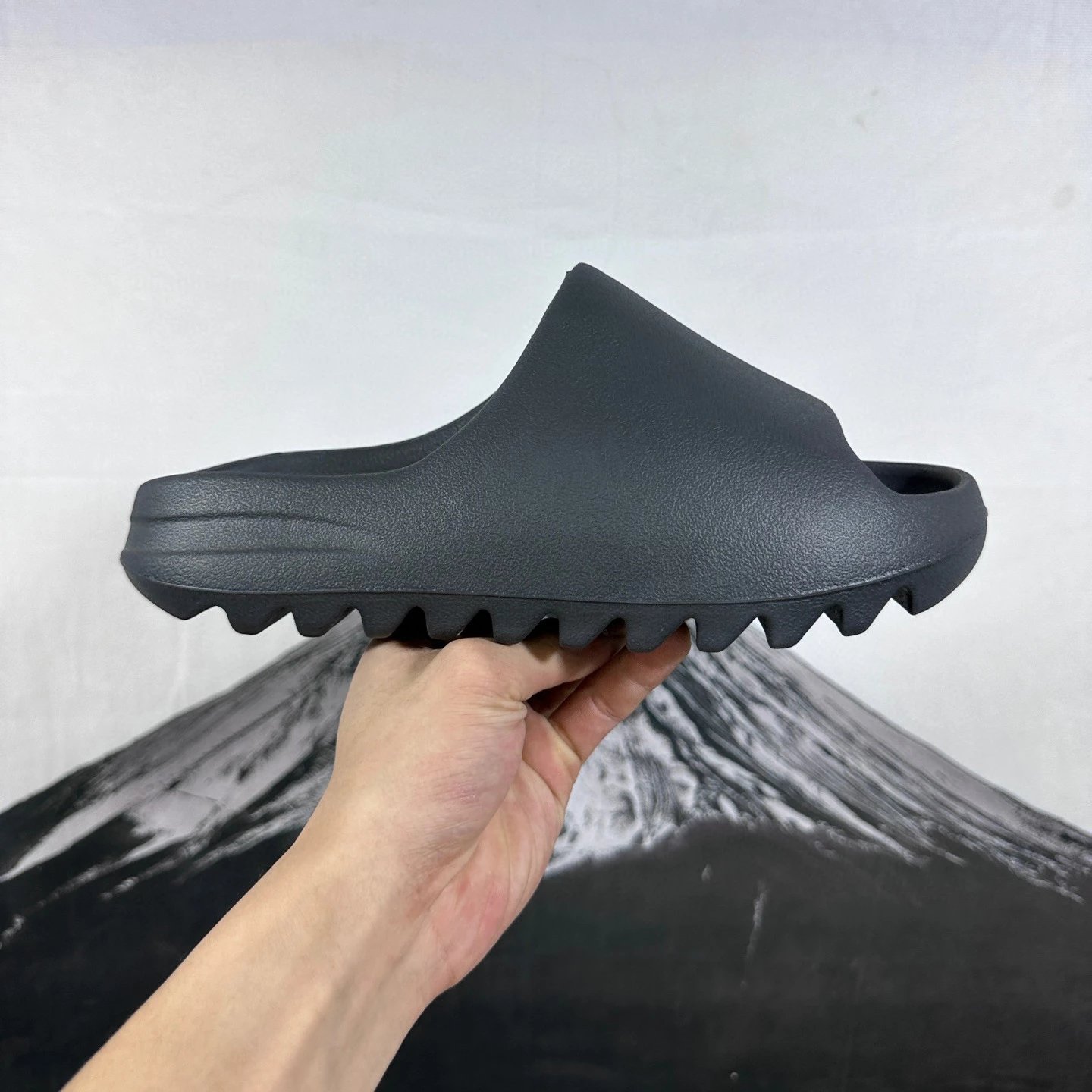 Matte HQ6448 Black Onyx