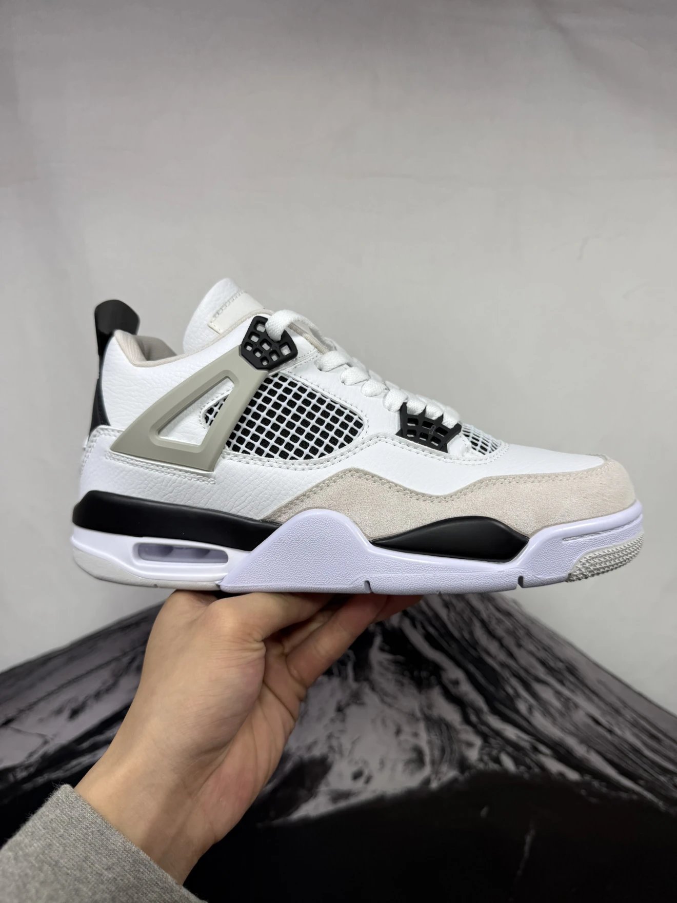 Steal Deal【Ultra High Value / Authentic Fit / Must-Have at This Price / High Cleanliness】NK Air Jordan 4 AJ4 Mid Retro Casual Shoes Sneakers Basketball Shoes Skate Shoes Casual Shoes White Cement DH6927-111