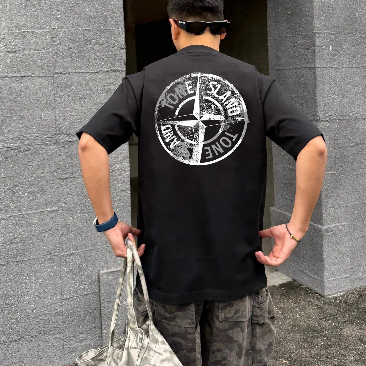 106 Black
