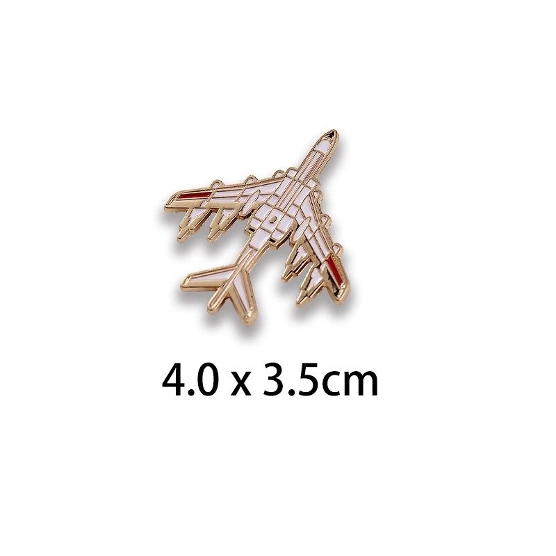 轰6K-战神（徽章）