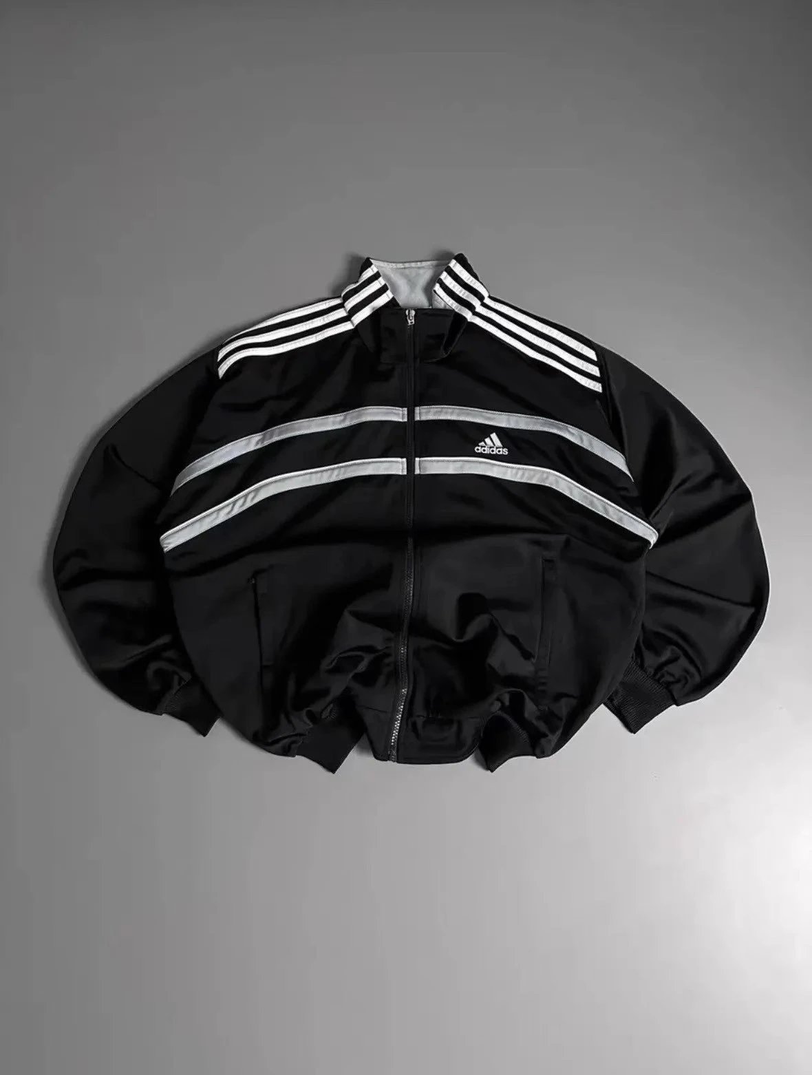 [In Stock! Fast Shipping!] Yuyu Original Vintage 00s Ad Techwear Retro Jacket Cleanfit Vibe Versatile Unisex