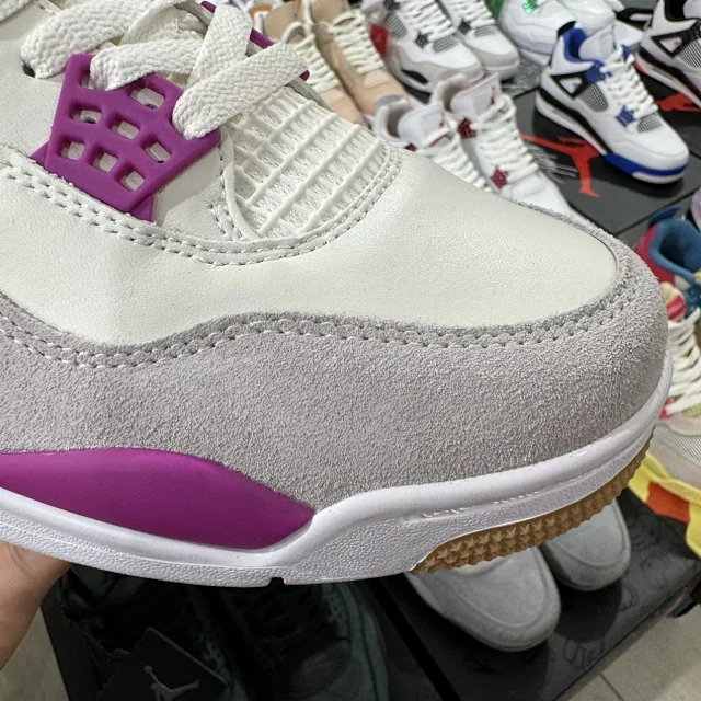 Jordan Sneakers Air 4 product detail image 42
