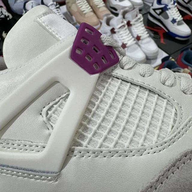 Jordan Sneakers Air 4 product detail image 43