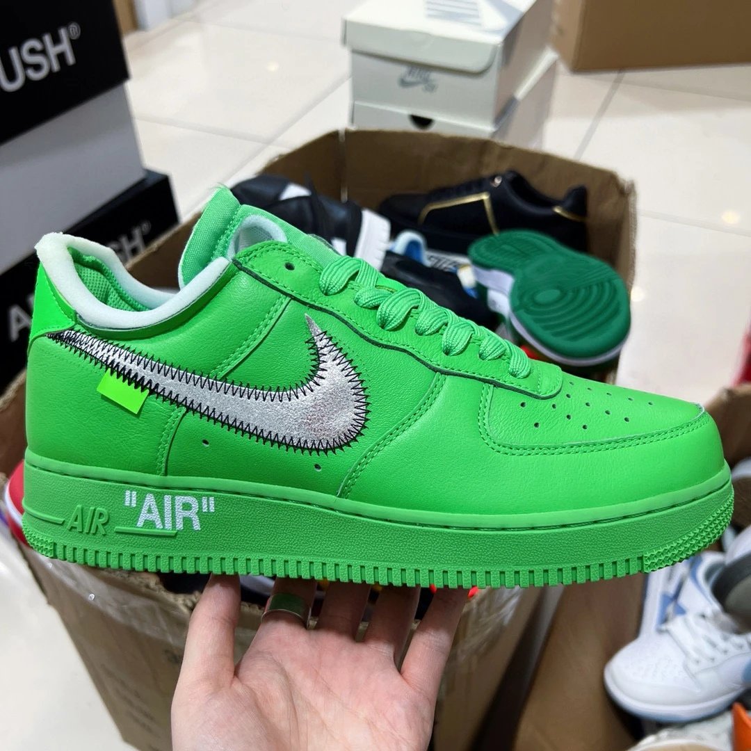 Nike Air Force 1 Off-white · 4