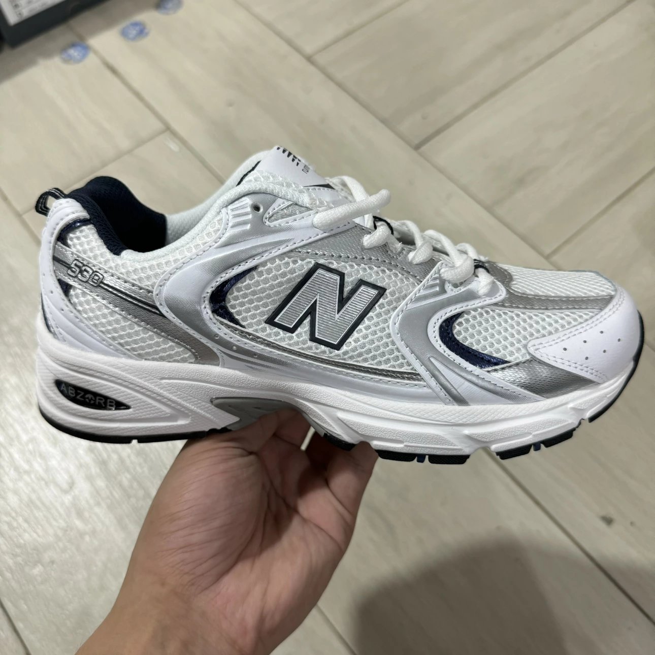 New Balance 530