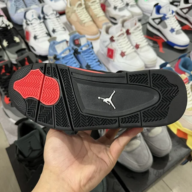 Jordan Sneakers Air 4 product detail image 48