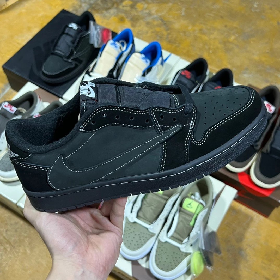 DM7866-001 all black