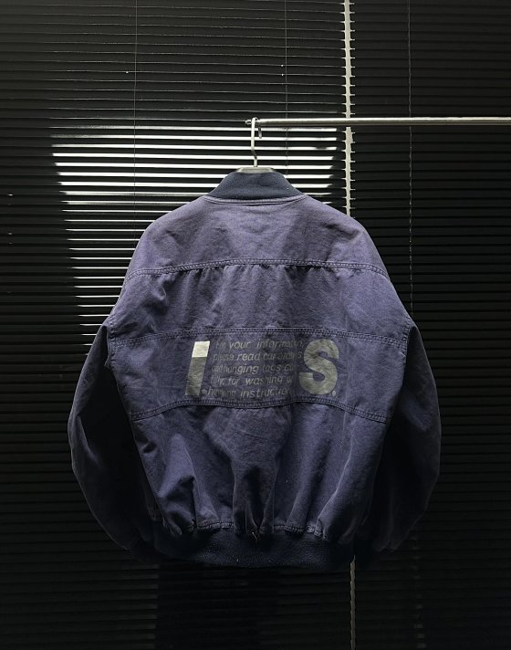 (In stock) is sport archive 1980s workwear, blue purple slogan jacket, baseball jacket
