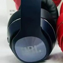 JBL Headphones LIVE 650BT NC over-ear wireless — Blue