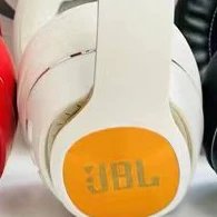 JBL Headphones LIVE 650BT NC over-ear wireless — white