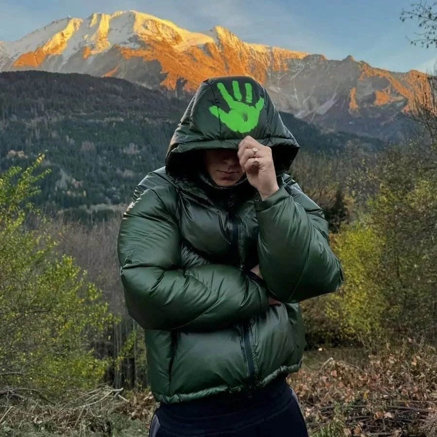 Synaworld Handprint Puffer Jacket in Olive Green product photo 3