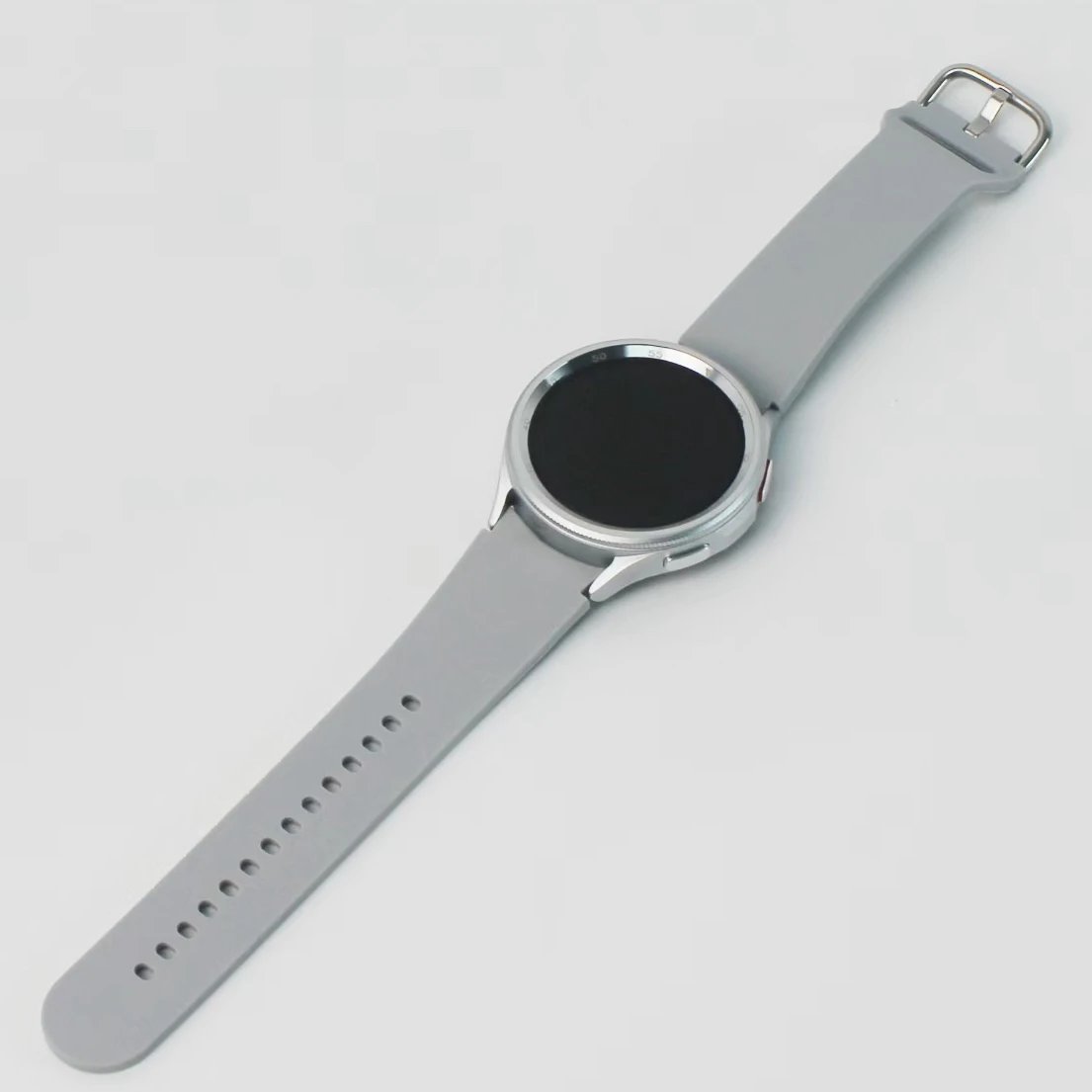 Apple Smartwatches Watch Ultra 49mm — Samsung watch6 white