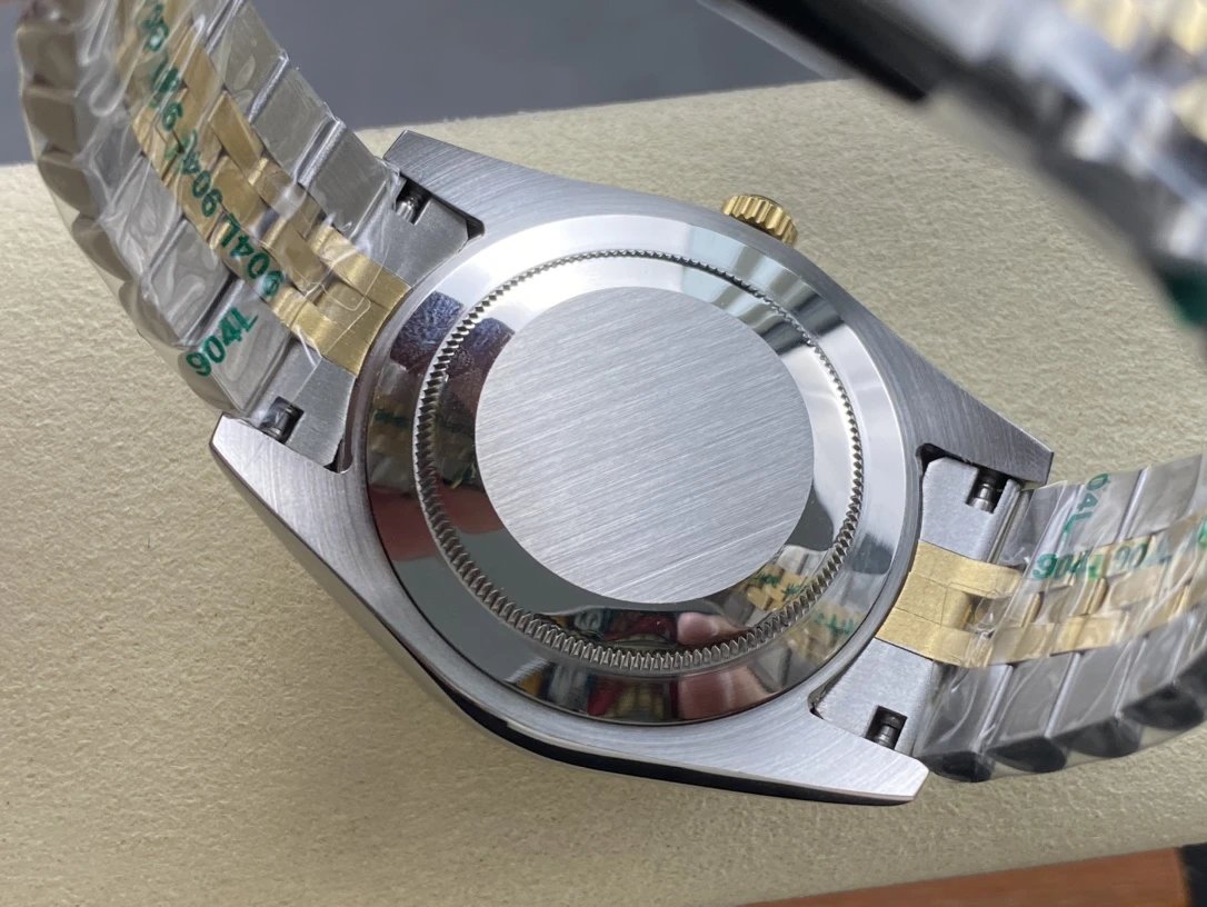 Rolex Day-Date and Datejust image 15