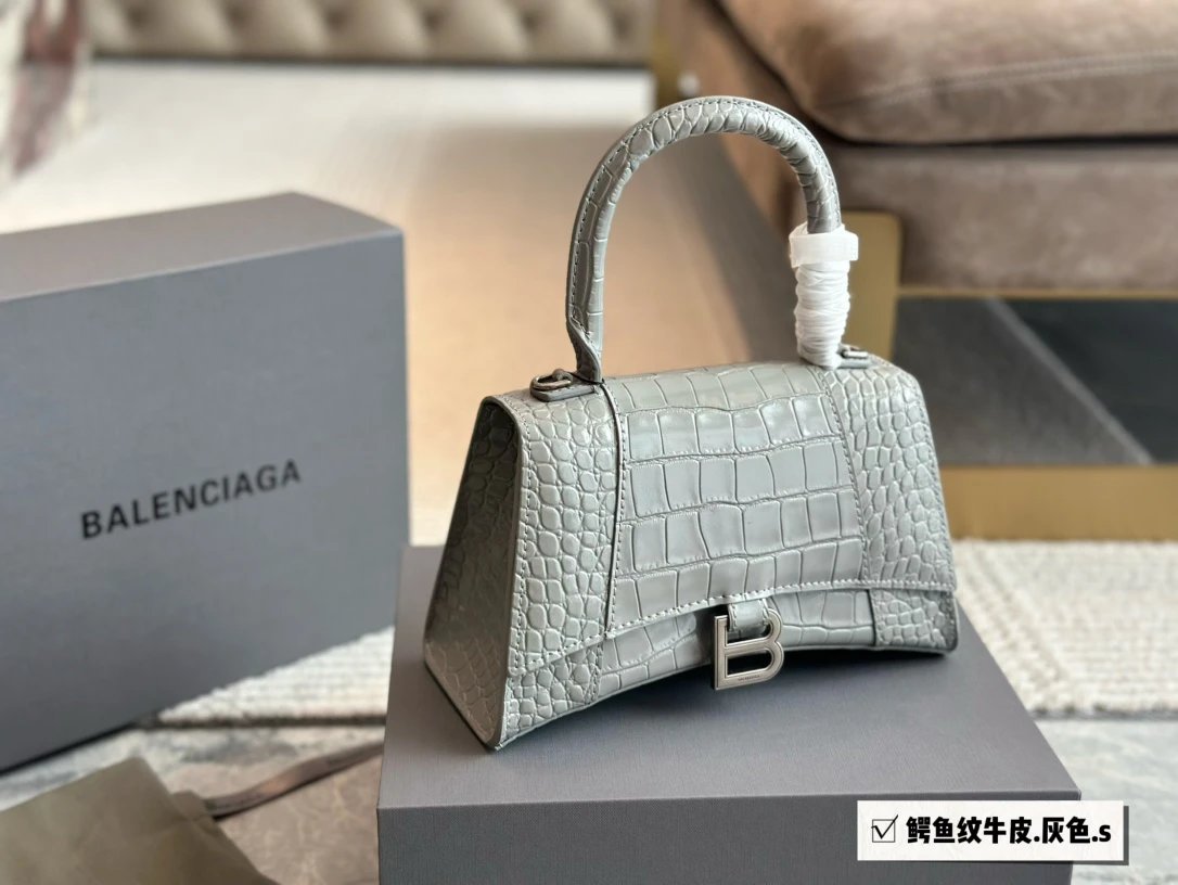 Balenciaga Hourglass