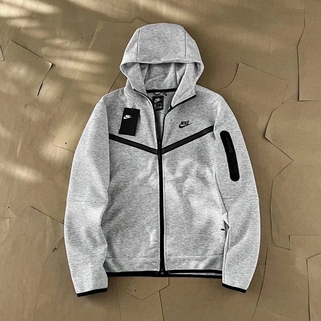 pepper-and-salt gray