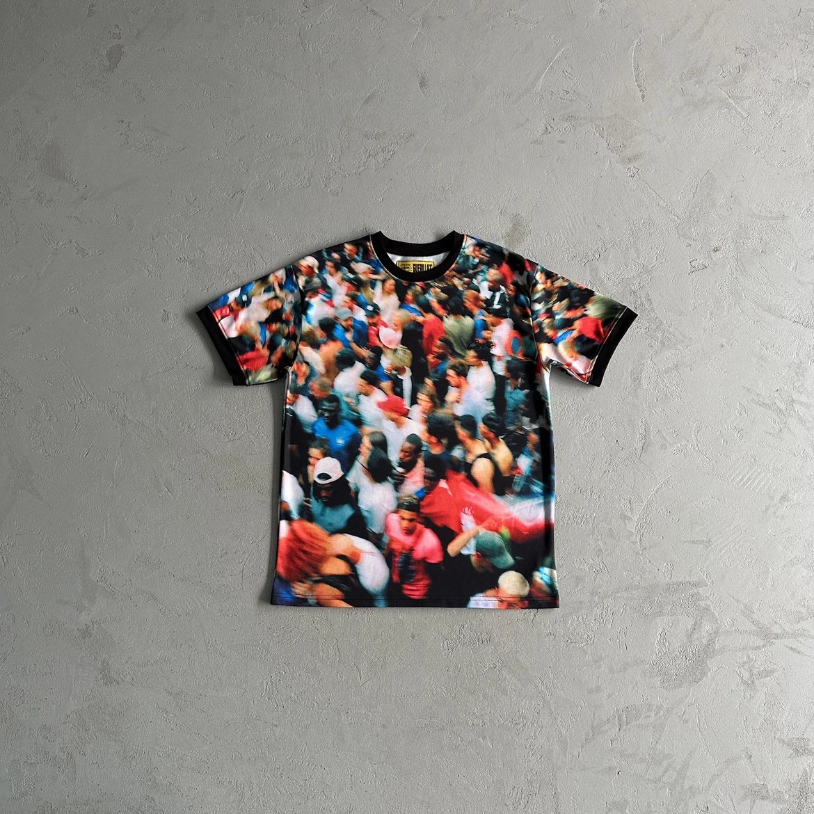 Unknown Brand Crowd Print T-Shirt