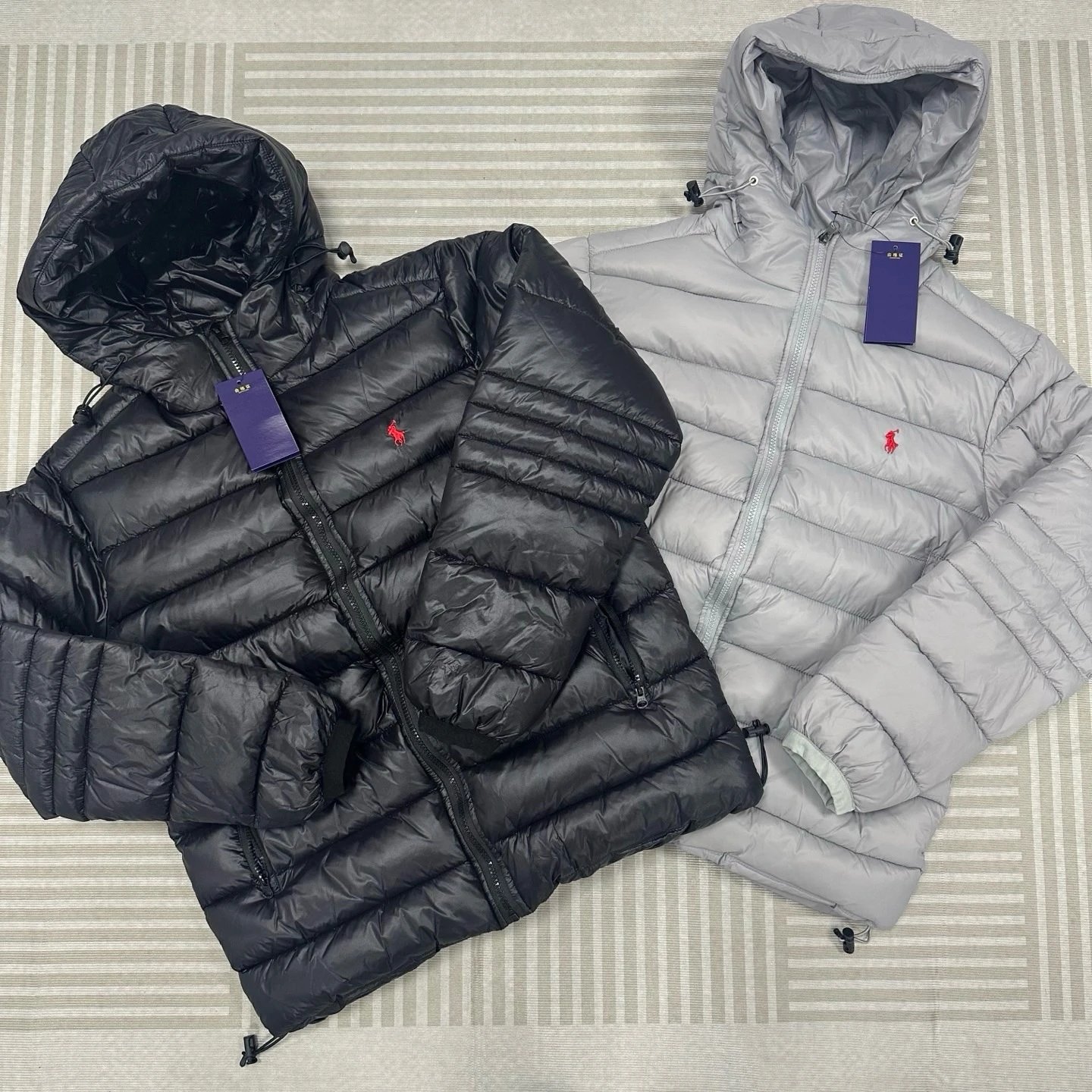 时尚连帽刺绣棉服 - 134282