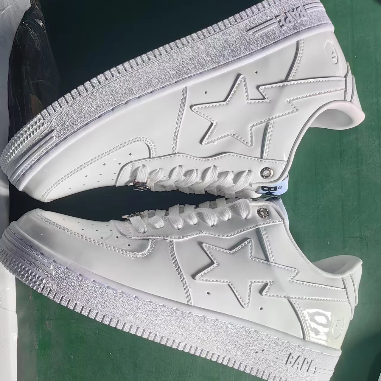 Bape STA pure white mirror w