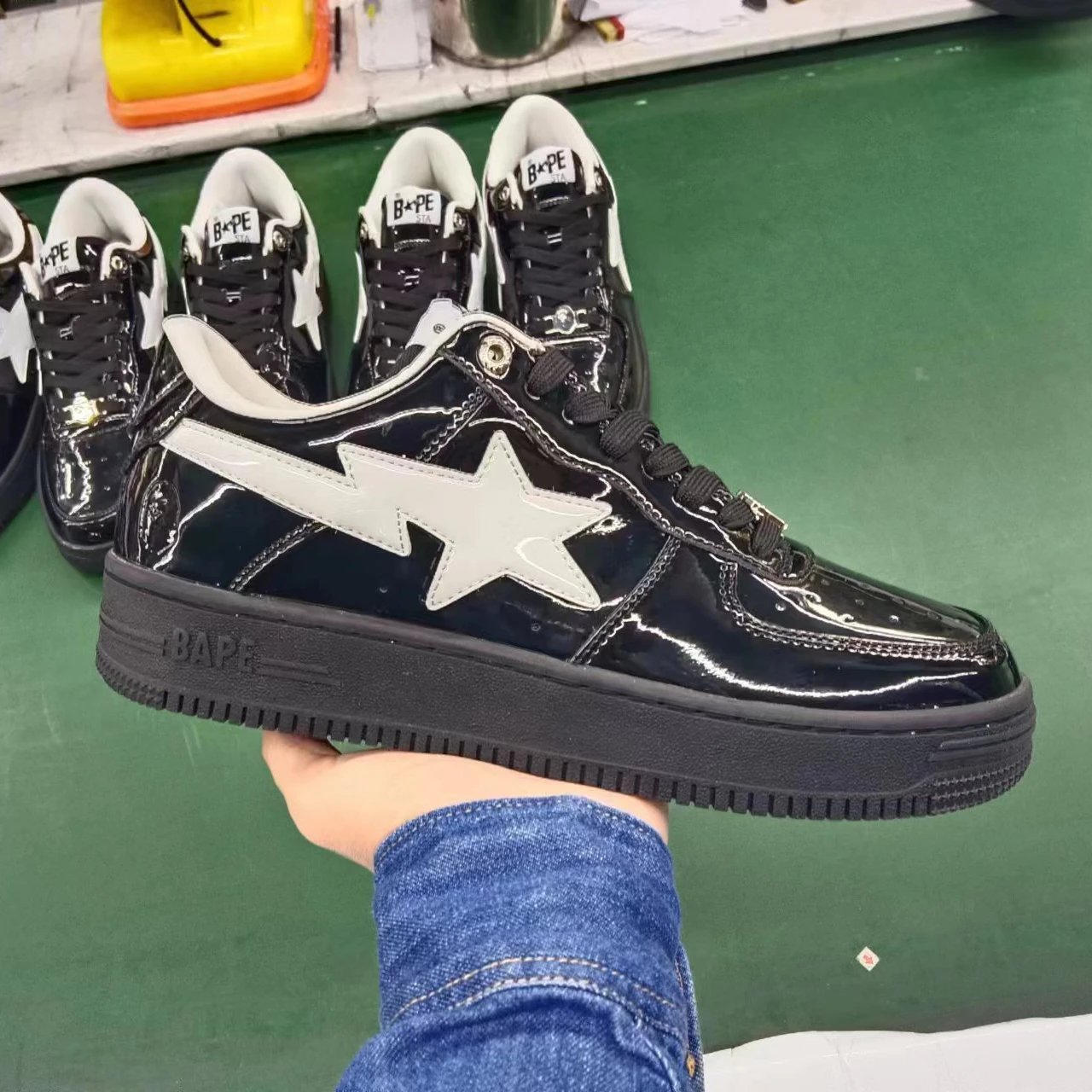 Bape STA black and white specular w
