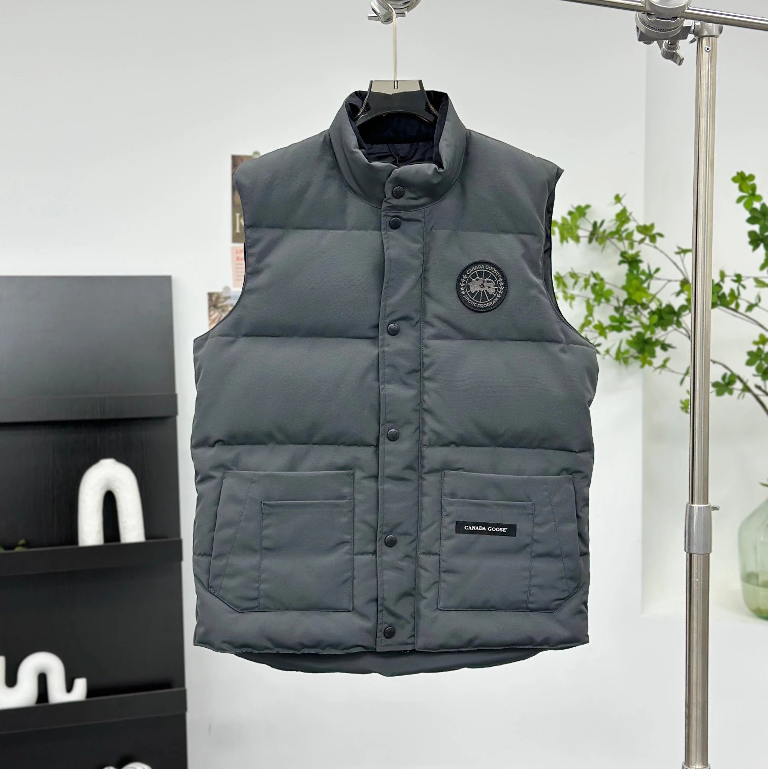 Graphite Grey Black Label