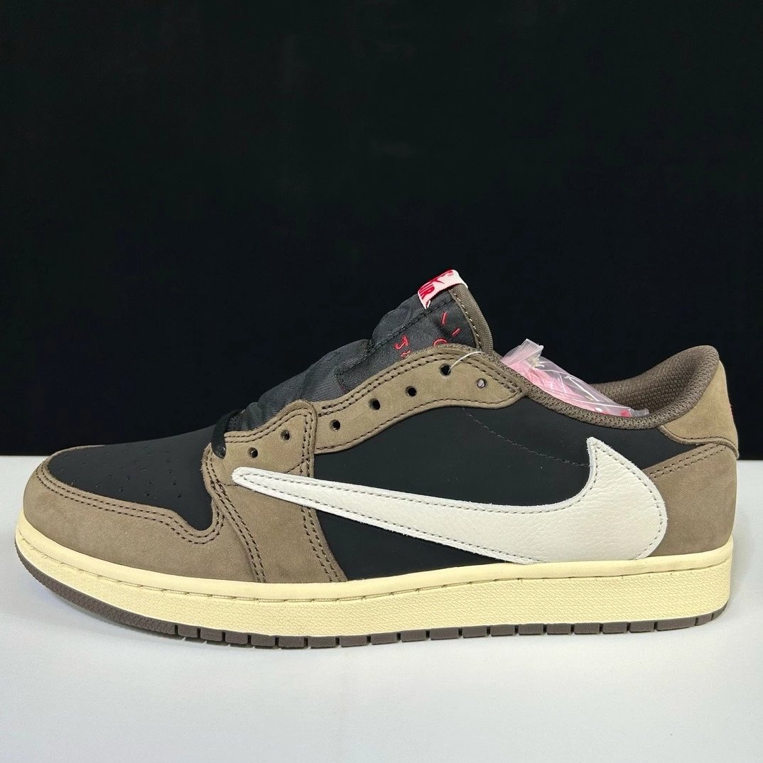 Dark brown inverted hook low top