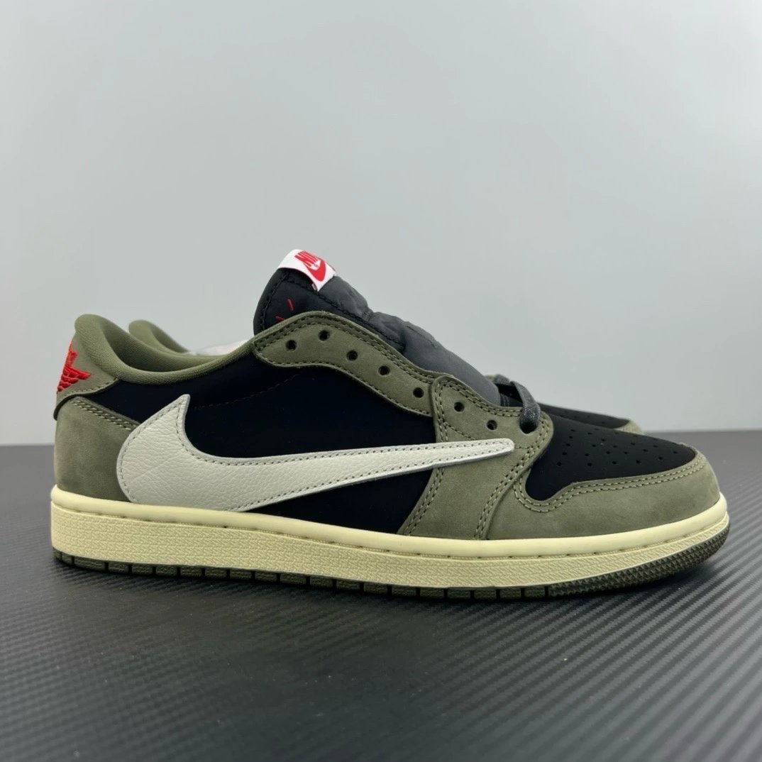 Black green hook