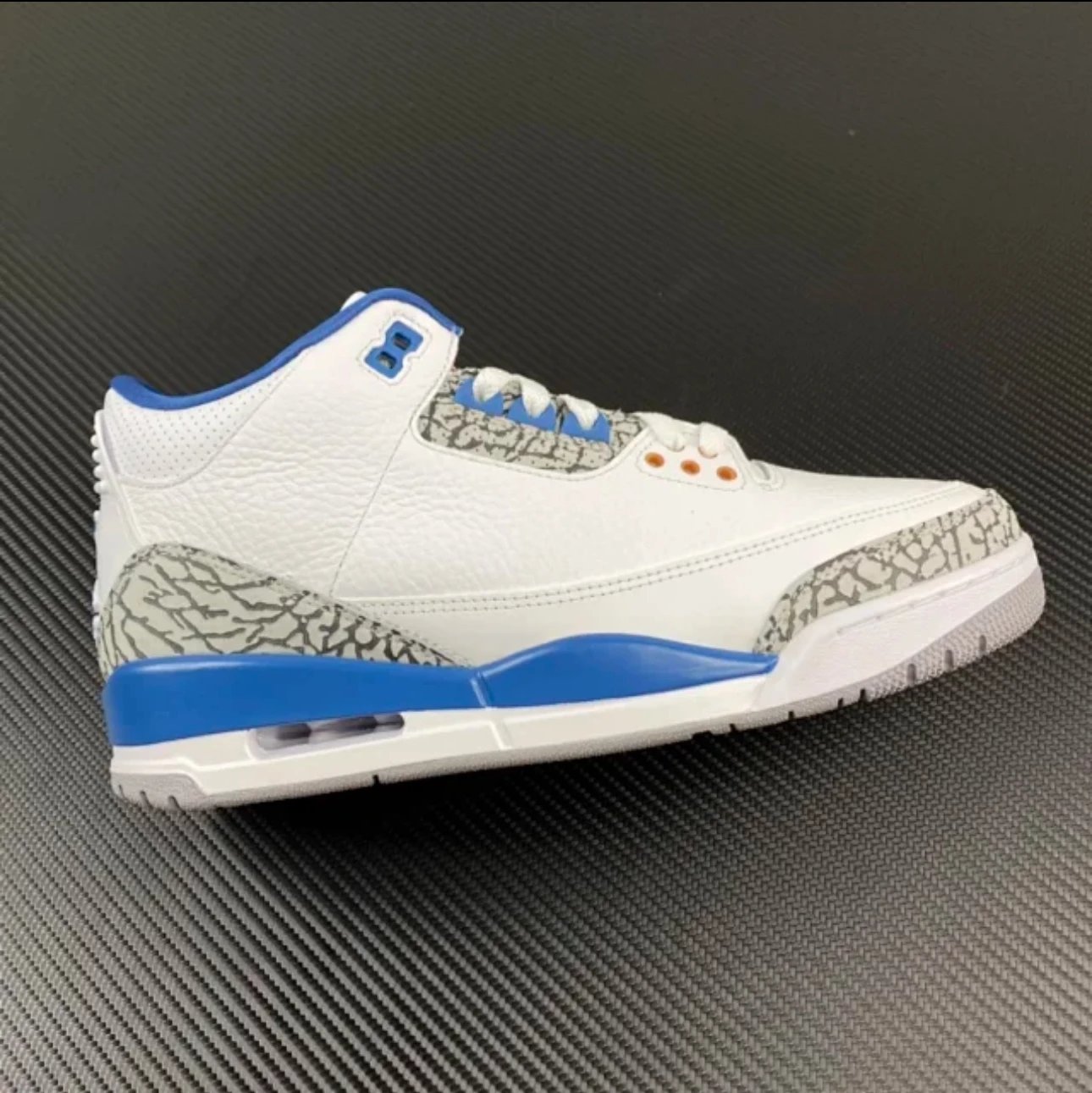 White Blue CT8532 148