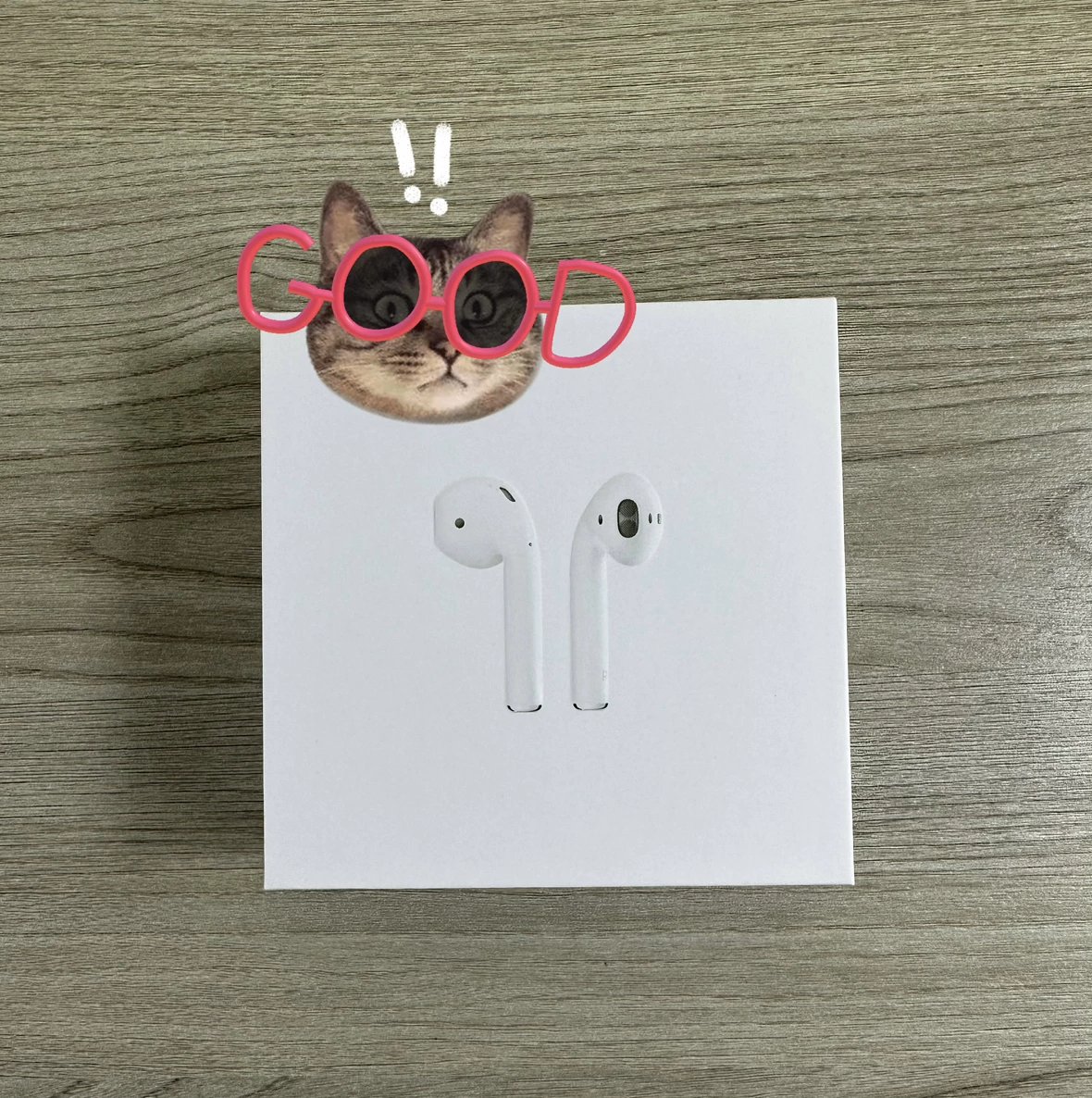 Apple AirPods Wireless Earbuds