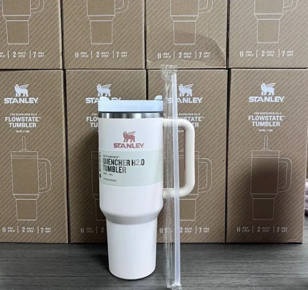 Stanley Quencher H2.0 Tumbler Sage Green Tumbler Accessories - 8