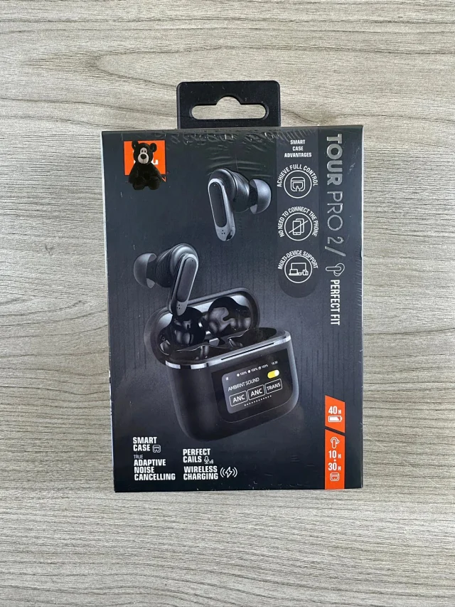 JBL Wireless Earbuds product detail image 12
