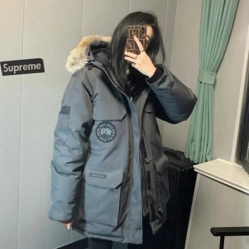 01 Graphite gray black label