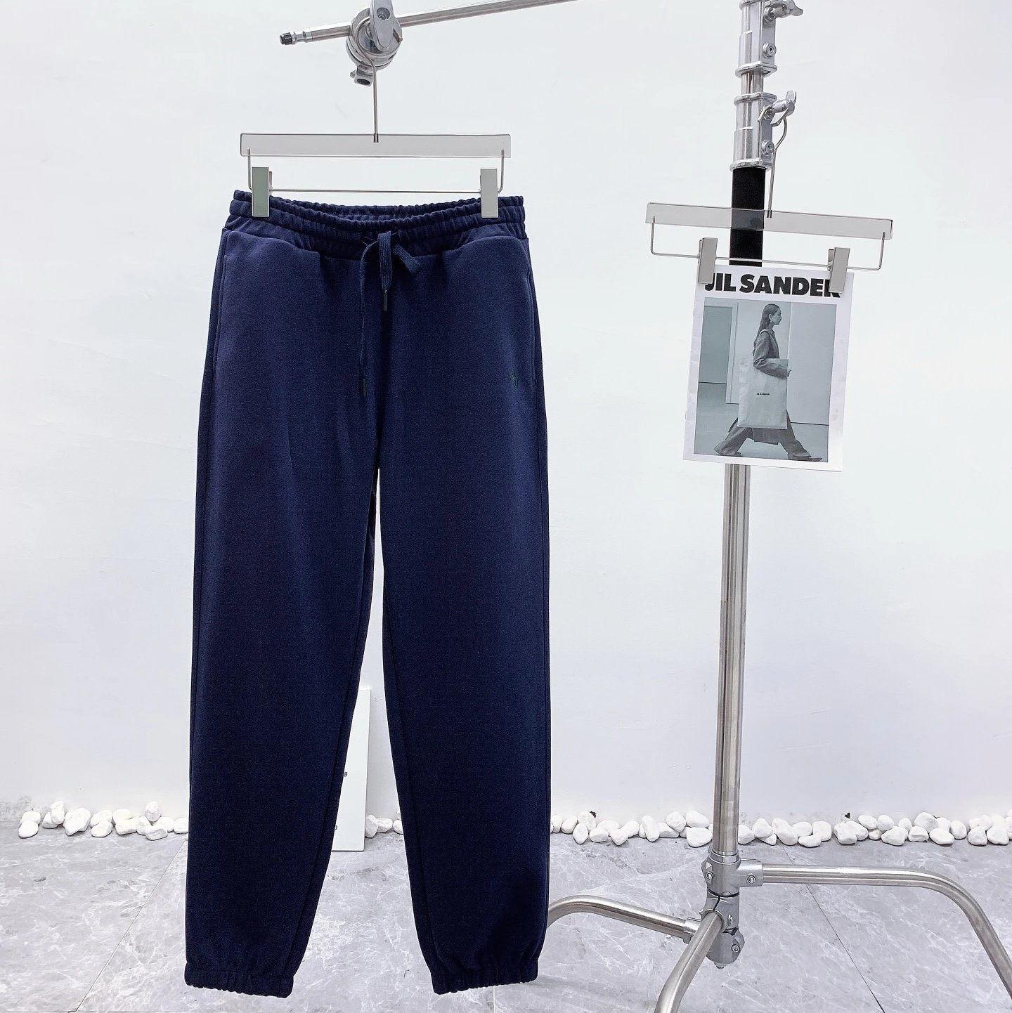 L2307  藏青色卫裤