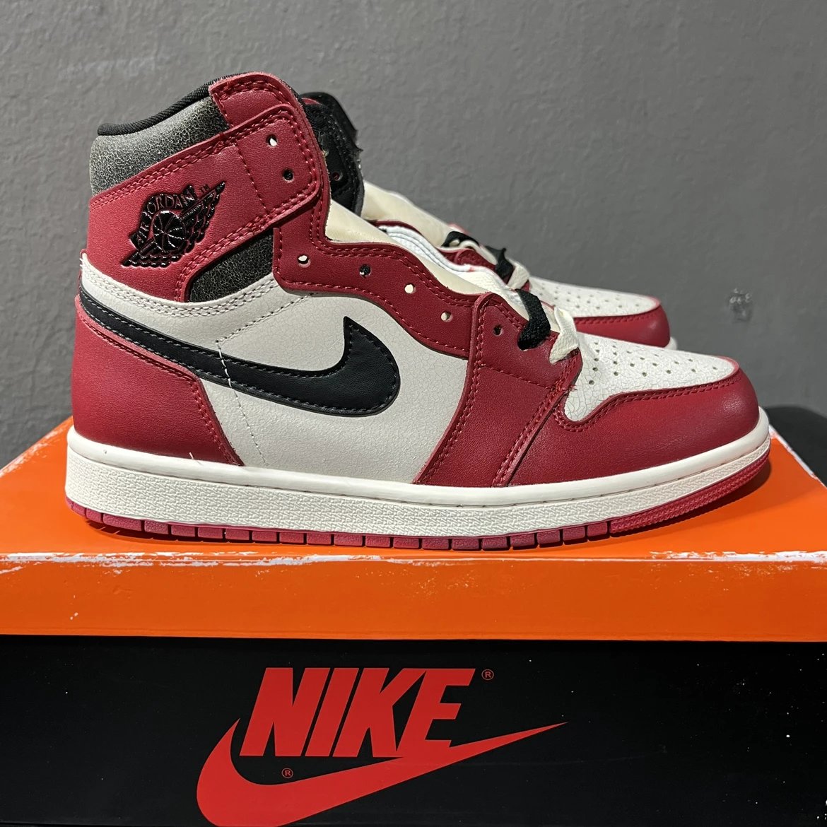 QF Nike Air Jordan 1 Retro High OG"Chicago Reimagined"AJ1代经典复古经典高帮百搭文化篮球鞋“裂纹白黑红芝加哥”