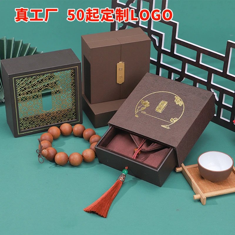 Inheritance Jade Box - Silk Fabric Surface