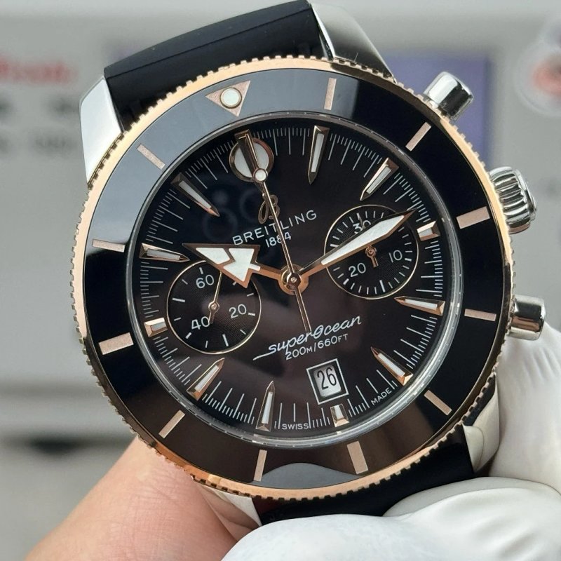 Watch from Three-legged