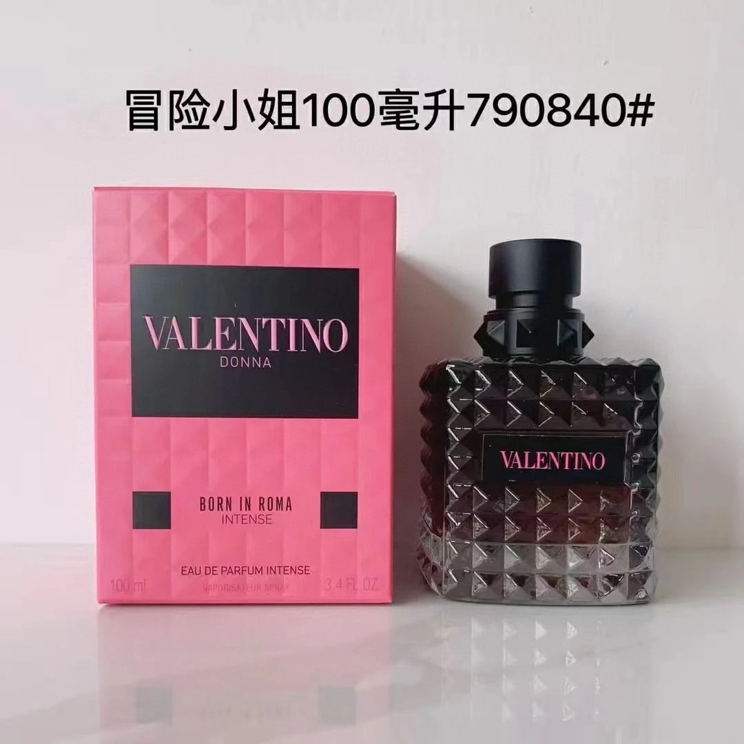 Valentino Born in Roma fragrance variants — Miss Adventure
