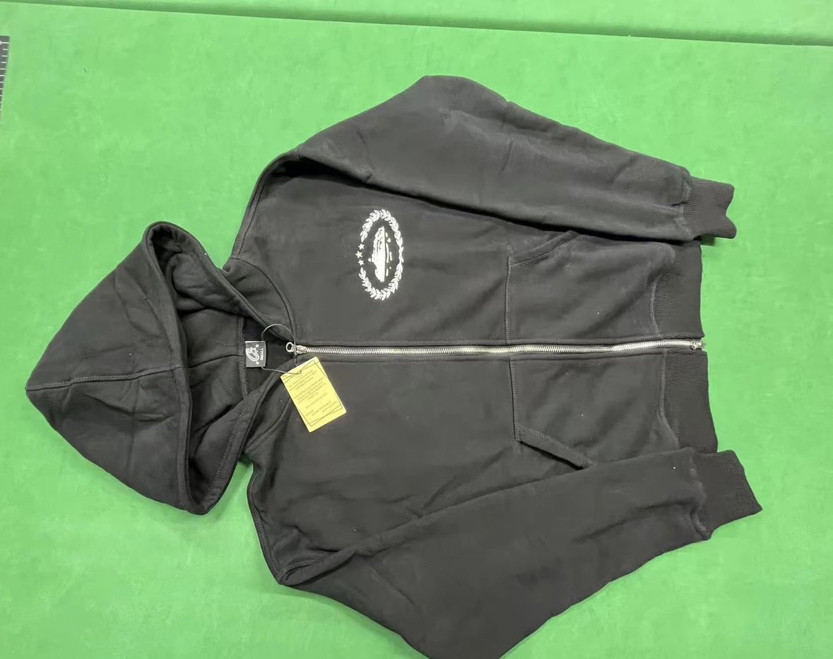 Fashion hoodies+pants(pls contact WhatsApp:+85264813501,if u need size recommendation)