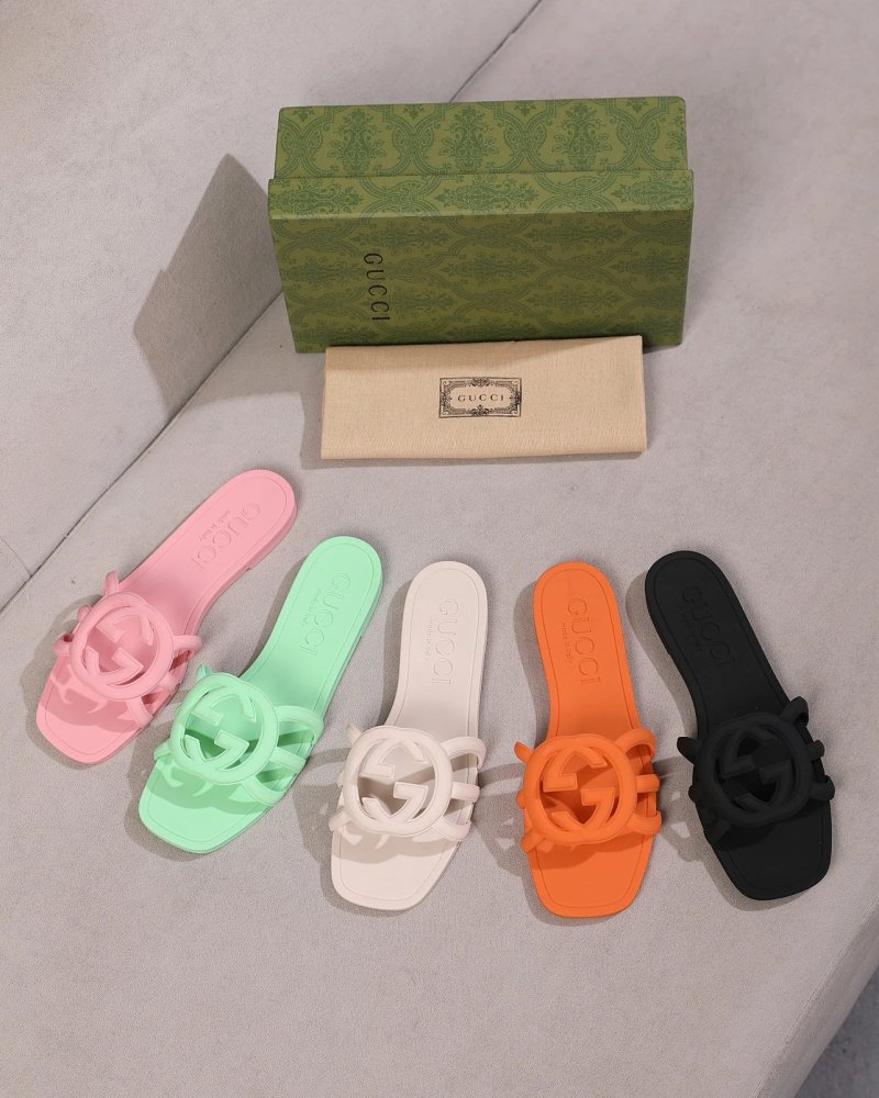 Slides from Vogue Square