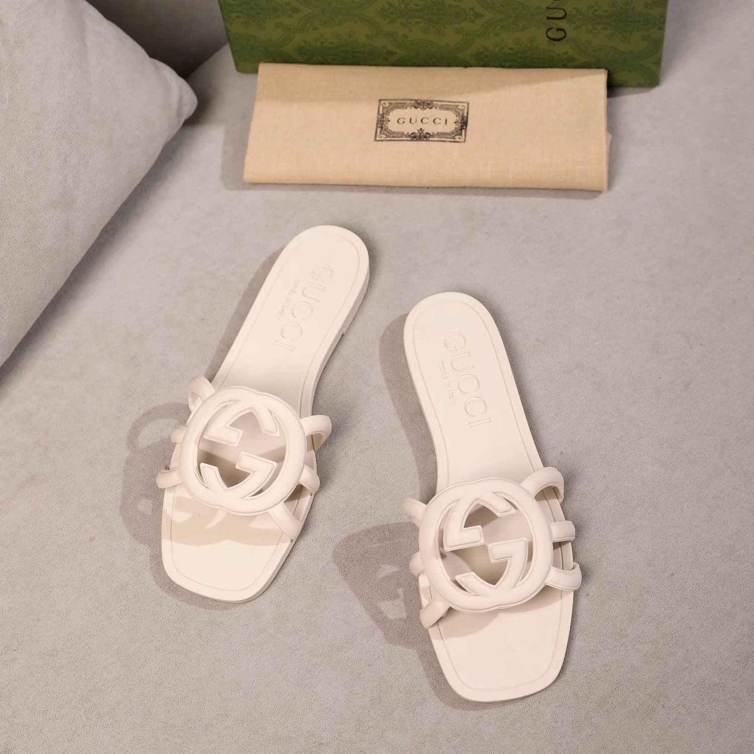 Gucci Sandals 4