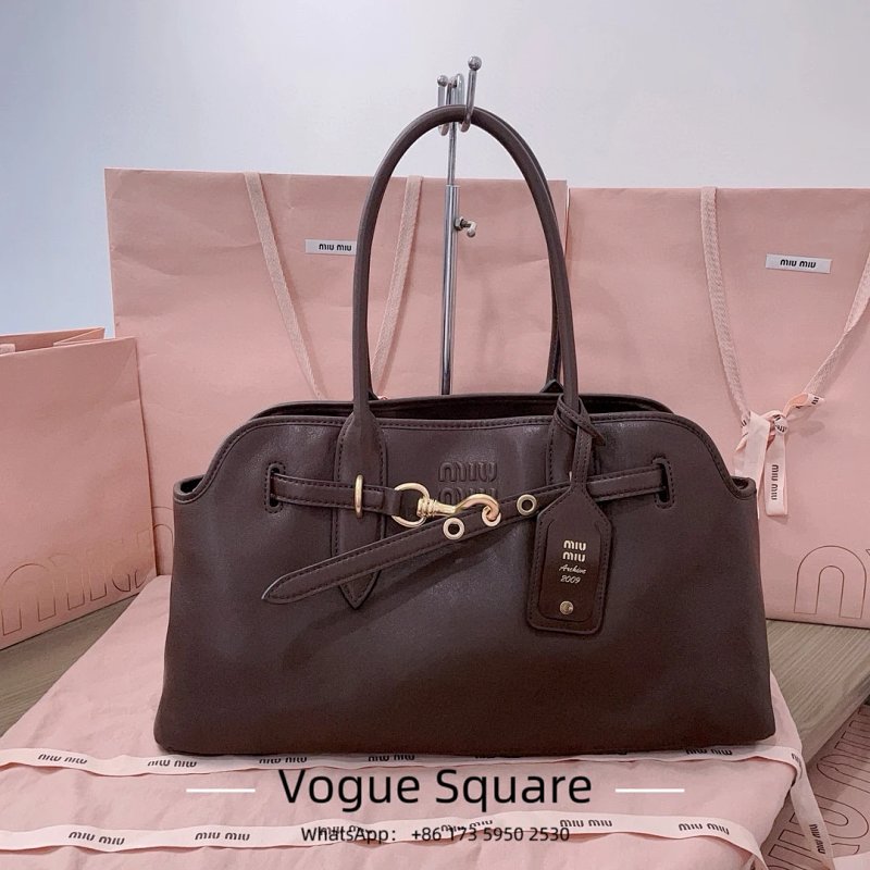 Tote bag from Vogue Square