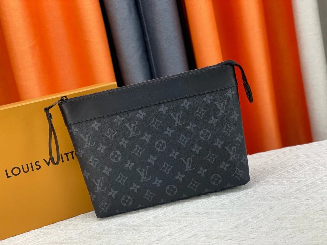 Louis Vuitton Black 