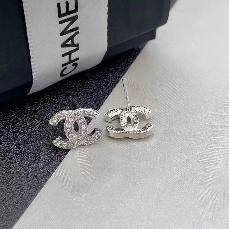 Chanel Earrings 3